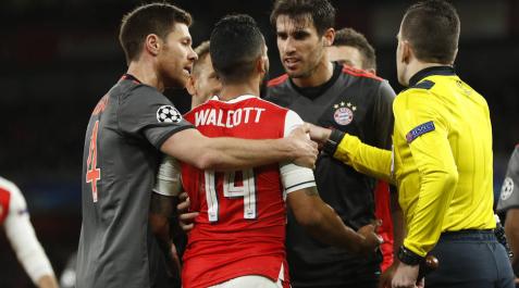 El Bayern de Javi Martínez vuelve a humillar al Arsenal de Monreal El Bayern de Javi Martínez vuelve a humillar al Arsenal de Monreal