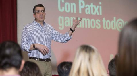 Patxi López plantea que las futuras primarias se celebren a doble vuelta Patxi López plantea que las futuras primarias se celebren a doble vuelta