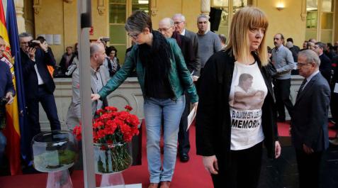 El Gobierno invitó a familias de 6 personas a las que se vincula con ETA El Gobierno invitó a familias de 6 personas a las que se vincula con ETA