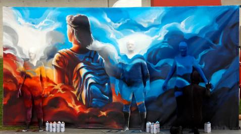 El espray que sale de los muros para bailar El espray que sale de los muros para bailar