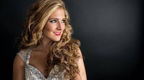 Sofía Esparza, premiada en el concurso de canto internacional de Logroño Sofía Esparza, premiada en el concurso de canto internacional de Logroño