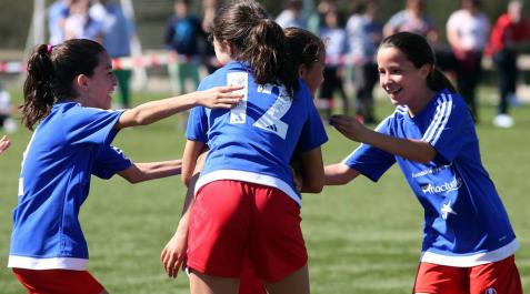 Tercer y Cuarto puesto del Interescolar Femenino Imágenes del partido entre Cardenal Larraona e Ikastola San Fermín