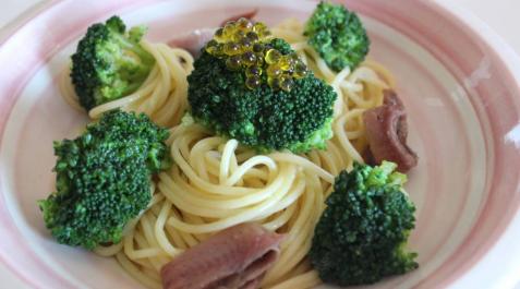 Tres recetas con brócoli: albóndigas, espaguetis y mahonesa de pimetón Tres recetas con brócoli: albóndigas, espaguetis y mahonesa de pimetón