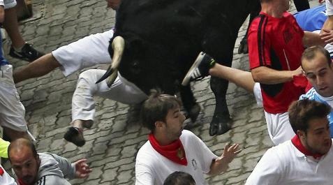 Los peligrosos toros de Victoriano del Río corren hoy en Pamplona Los peligrosos toros de Victoriano del Río corren hoy en Pamplona