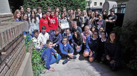 Un viaje al pasado en el colegio Un viaje al pasado en el colegio
