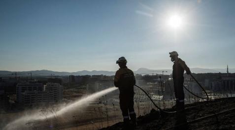 Los opositores a bombero se quejan de las Los opositores a bombero se quejan de las
