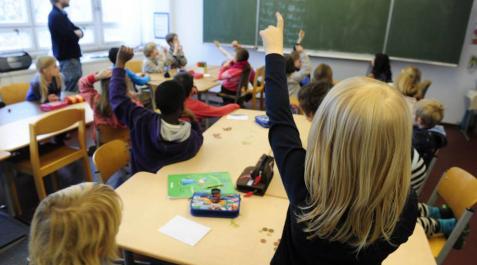 Alumnos de Primaria durante una clase. Alumnos de Primaria durante una clase.