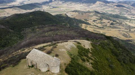 Imagen aérea de la Peña Izaga. Imagen aérea de la Peña Izaga.