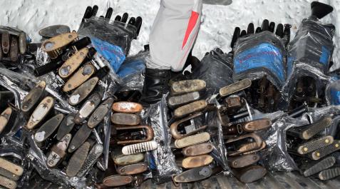 La ONU comienza a sacar de zonas guerrilleras las armas entregadas por las FARC La ONU comienza a sacar de zonas guerrilleras las armas entregadas por las FARC