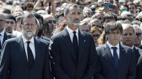 Ada Colau confiesa que no le gustaron los silbidos en la manifestación del sábado Ada Colau confiesa que no le gustaron los silbidos en la manifestación del sábado