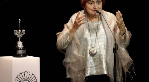 Agnès Varda recoge el Premio Donostia Agnès Varda recoge el Premio Donostia