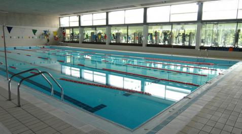 UPN de Peralta critica la gestión de las obras de la piscina cubierta UPN de Peralta critica la gestión de las obras de la piscina cubierta