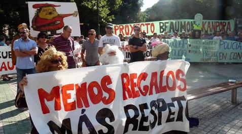 Policías forales y locales piden al Parlamento que rechace la ley de Policías Policías forales y locales piden al Parlamento que rechace la ley de Policías