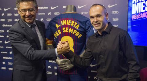 Iniesta renueva Iniesta renueva