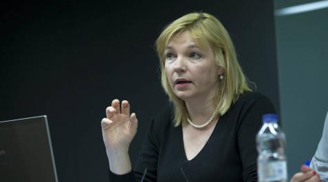 La doctora rusa Irina Matveikova, durante su intervención. La doctora rusa Irina Matveikova, durante su intervención.