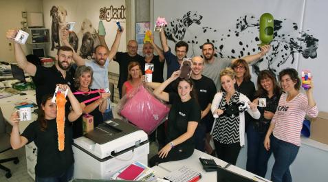 Plantilla de la firma Gloria Pets, en su sede de Berrioplano. Plantilla de la firma Gloria Pets, en su sede de Berrioplano.