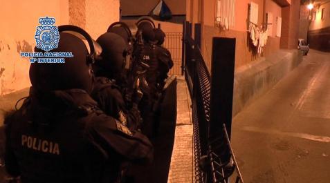 Detenido un joven de 21 años en Melilla por captación y adoctrinamiento para DAESH Detenido un joven de 21 años en Melilla por captación y adoctrinamiento para DAESH