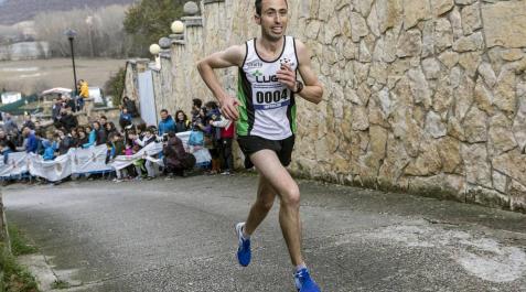 Charki y Casares dan lustre a la San Silvestre del Valle de Egüés Charki y Casares dan lustre a la San Silvestre del Valle de Egüés