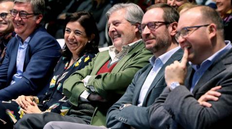 El Gobierno propone crear un MIR de dos años para acceder a la docencia El Gobierno propone crear un MIR de dos años para acceder a la docencia