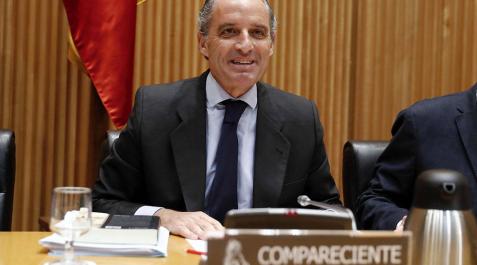 Camps niega las acusaciones de Costa, que responden a su Camps niega las acusaciones de Costa, que responden a su