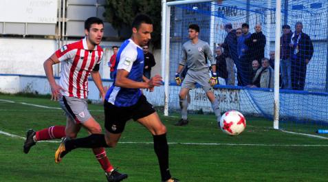Discutido triunfo del Barakaldo en Tafalla contra la Peña Sport Discutido triunfo del Barakaldo en Tafalla contra la Peña Sport