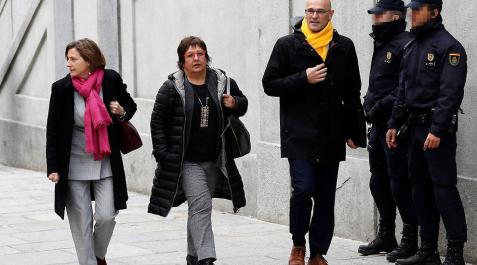 El juez procesa a 13 personas por rebelión, incluidos Puigdemont y Turull El juez procesa a 13 personas por rebelión, incluidos Puigdemont y Turull