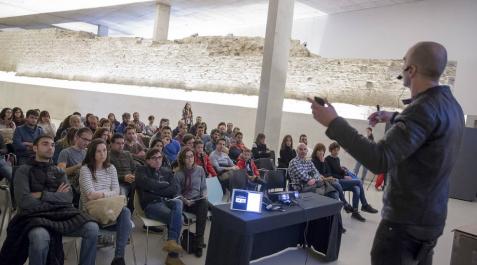 Luis Pelluz: “El ser humano no está preparado para desayunar al levantarse” Luis Pelluz: “El ser humano no está preparado para desayunar al levantarse”