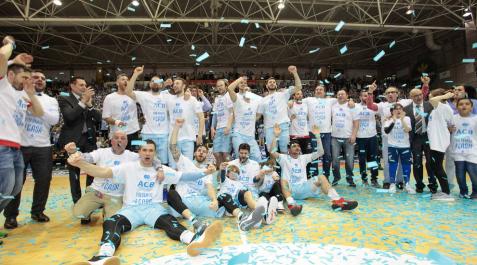Ricardo Úriz logra el ascenso a la ACB con el Breogán Lugo Ricardo Úriz logra el ascenso a la ACB con el Breogán Lugo