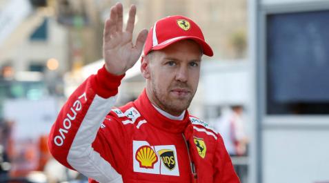 Vettel bate a Hamilton y logra la pole en Bakú; Alonso saldrá el 13º Vettel bate a Hamilton y logra la pole en Bakú; Alonso saldrá el 13º