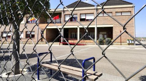 Educación prevé acometer varias mejoras en el colegio de Olite Educación prevé acometer varias mejoras en el colegio de Olite