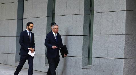 Gallardón niega el cobro de comisiones por la compra de Inassa Gallardón niega el cobro de comisiones por la compra de Inassa