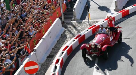 Vettel reanudará su 'caza a Hamilton' en la casa de Ferrari Vettel reanudará su 'caza a Hamilton' en la casa de Ferrari