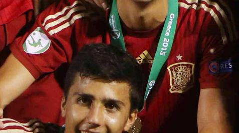 Mikel Merino y Rodri. Mikel Merino y Rodri.