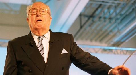 Hospitalizado el líder histórico extrema derecha francesa Jean-Marie Le Pen Hospitalizado el líder histórico extrema derecha francesa Jean-Marie Le Pen