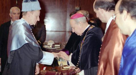 Muere el filósofo Robert Spaemann, dr. honoris causa por la Universidad de Navarra Muere el filósofo Robert Spaemann, dr. honoris causa por la Universidad de Navarra