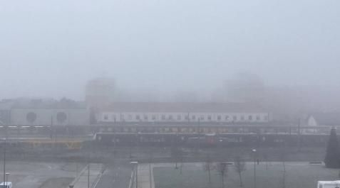 Un amanecer helado y con niebla en Pamplona congela los termómetros a -3ºC Un amanecer helado y con niebla en Pamplona congela los termómetros a -3ºC