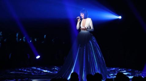 Natalia Lacunza, en su primera actuación de la gala final de 'OT 2018'. Natalia Lacunza, en su primera actuación de la gala final de 'OT 2018'.