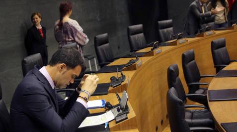 Javier García (PP) reprocha al Gobierno de Barkos su Javier García (PP) reprocha al Gobierno de Barkos su