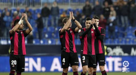 El Reus, en su semana más difícil, da la campanada en Málaga El Reus, en su semana más difícil, da la campanada en Málaga