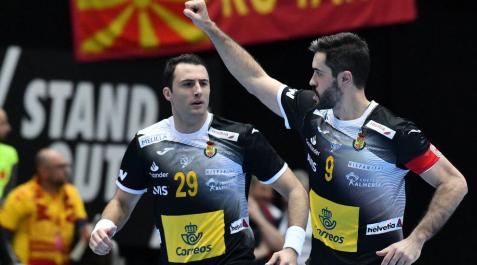 España arrolla a Macedonia con un espectacular arranque en el segundo tiempo España arrolla a Macedonia con un espectacular arranque en el segundo tiempo