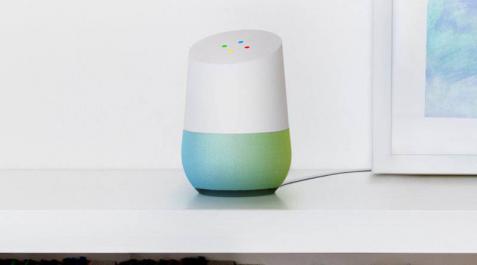 Con Google Home, cuando el usuario requiere algo, como poner en marcha Netflix, Spotify o cualquier otro servicio, basta con que abra la boca y lo pida. Con Google Home, cuando el usuario requiere algo, como poner en marcha Netflix, Spotify o cualquier otro servicio, basta con que abra la boca y lo pida.