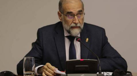 Domínguez: Domínguez: