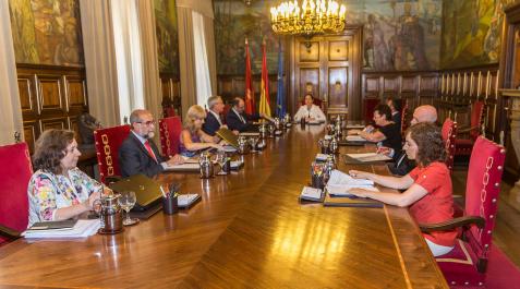Primera reunión del Gobierno de Barkos. Primera reunión del Gobierno de Barkos.
