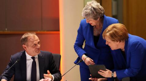 Francia rechaza una prórroga larga y pide garantías a Londres de no bloquear a la UE Francia rechaza una prórroga larga y pide garantías a Londres de no bloquear a la UE
