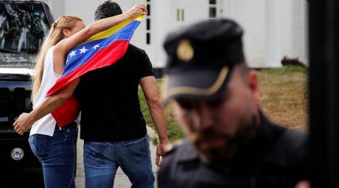 España habla con el Gobierno de Maduro pero descarta entregar a Leopoldo López España habla con el Gobierno de Maduro pero descarta entregar a Leopoldo López