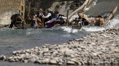 Día de la Almadía en Burgui Día de la Almadía en Burgui