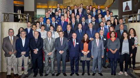 Representes de la Red Internacional de Asesorías IusTime reunidos en Pamplona para homenajear a Ofico. Representes de la Red Internacional de Asesorías IusTime reunidos en Pamplona para homenajear a Ofico.