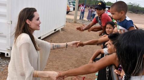 Jolie destaca la respuesta humanitaria de Colombia ante el éxodo de venezolanos Jolie destaca la respuesta humanitaria de Colombia ante el éxodo de venezolanos