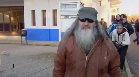 El 'violador del ascensor', inconsciente en su celda junto a una carta de despedida El 'violador del ascensor', inconsciente en su celda junto a una carta de despedida