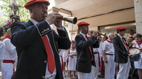 Procesión de fiestas de Estella Fotos de la procesión de fiestas de Estella